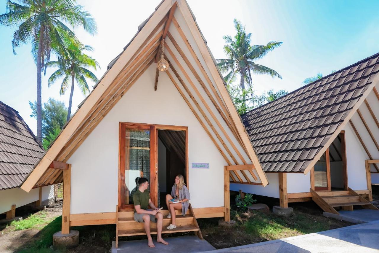 Mad Monkey Hostel