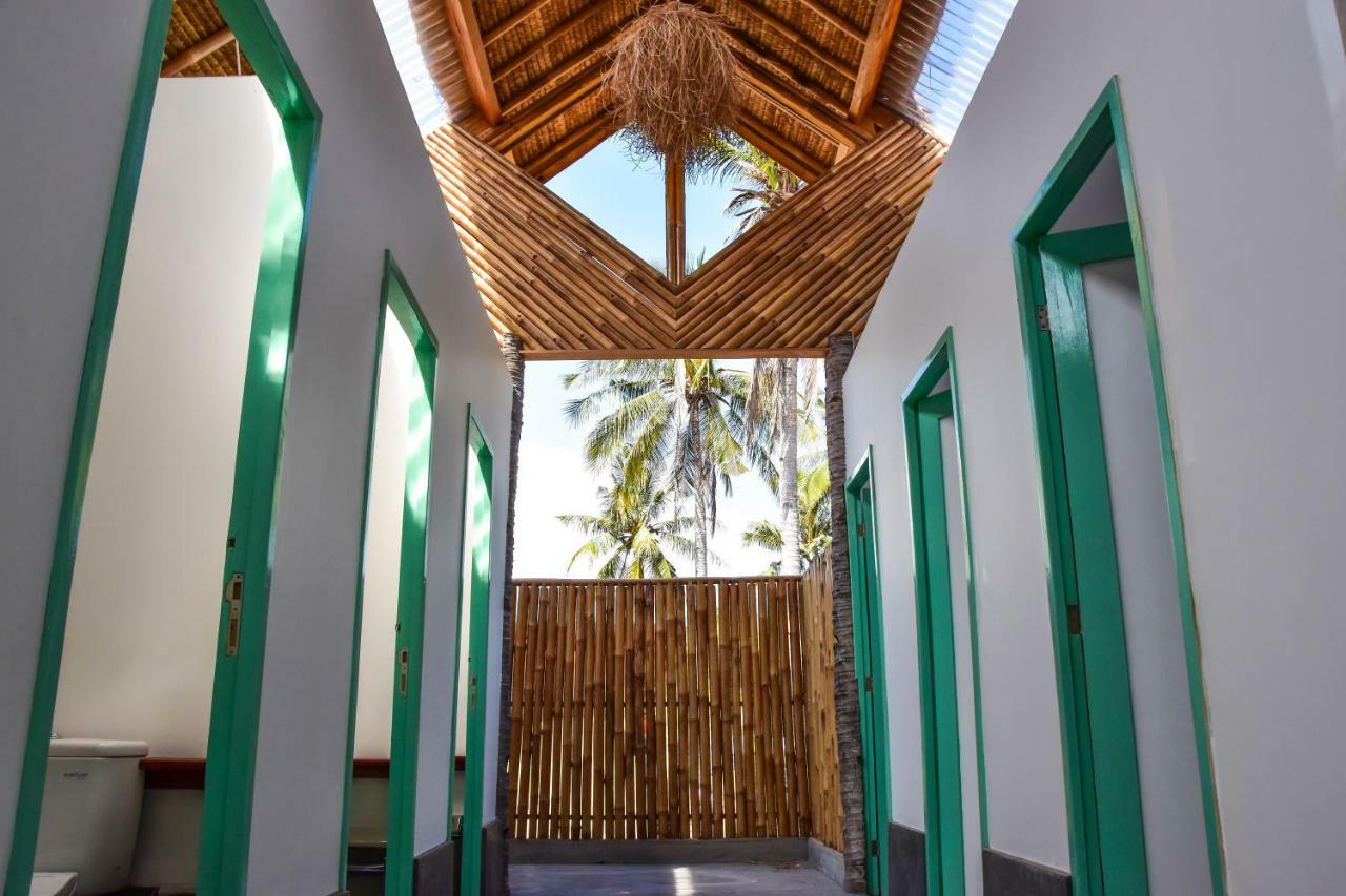 Mad Monkey Hostel